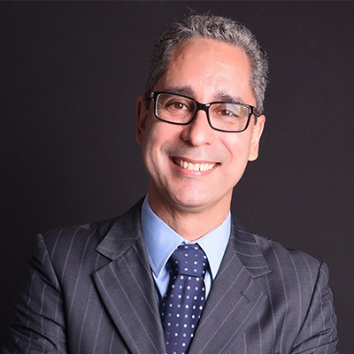 É sócio da empresa A. Ximenes Palestras e Treinamentos Ltda.